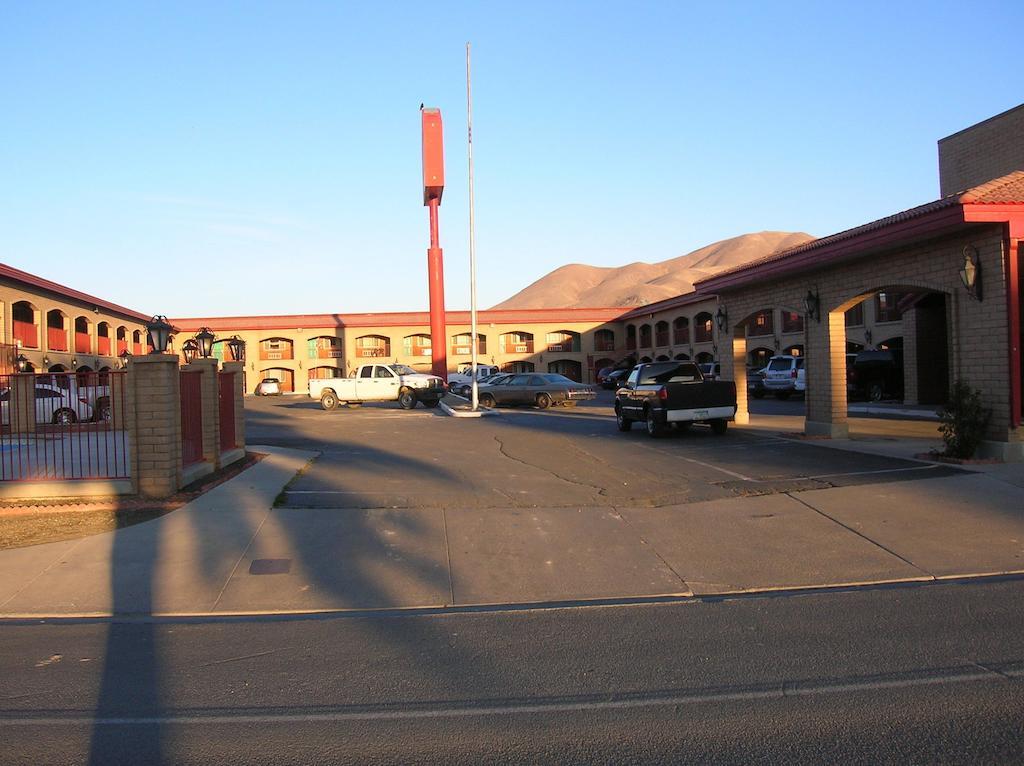 Rodeway Inn Winnemucca Exteriör bild