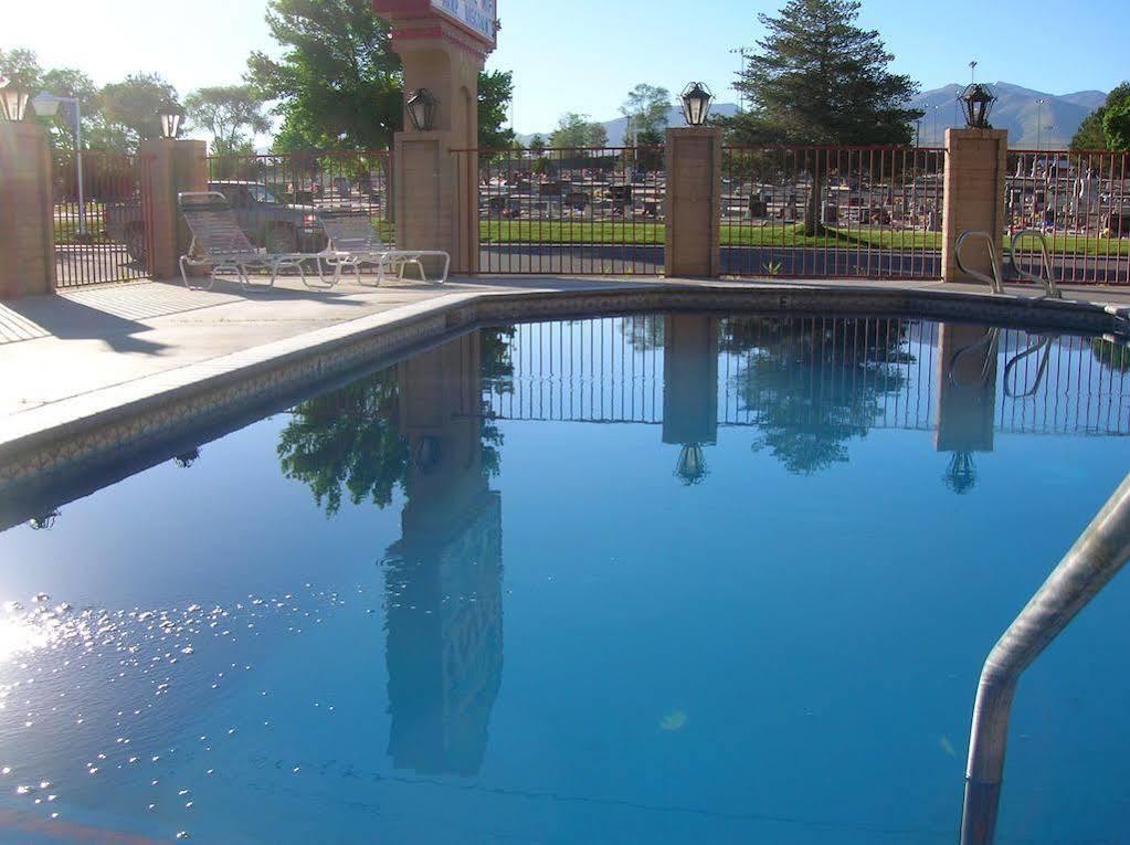 Rodeway Inn Winnemucca Exteriör bild